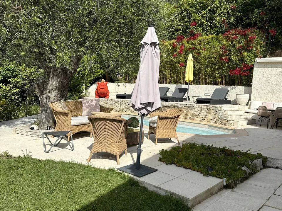 Villa i Nice, Alpes-Maritimes - foto 1