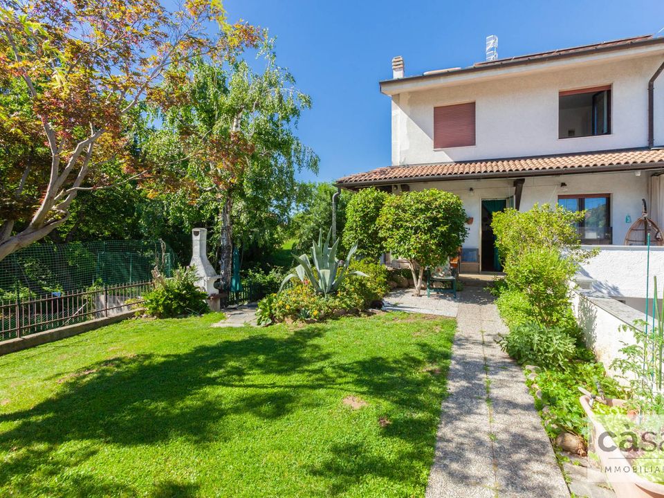 Villa i Caronno Varesino, Varese - foto 1