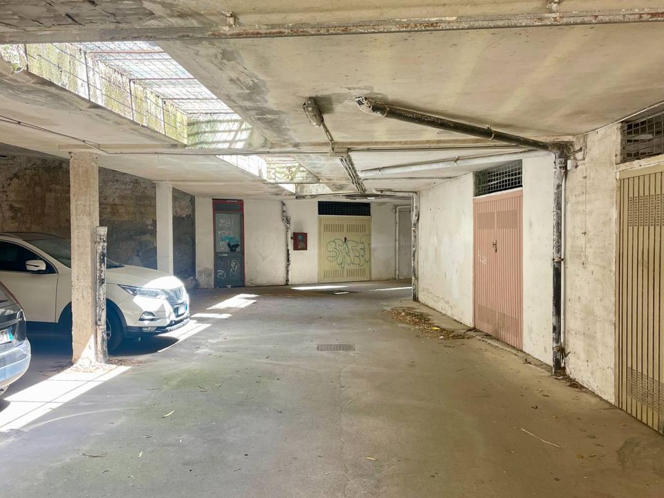 Parkeringsplass i Olbia, Sassari - bilde 3