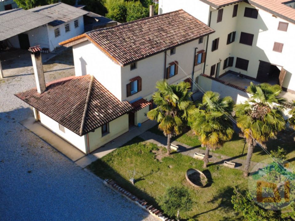 Rækkehus i Visco, Udine - foto 1