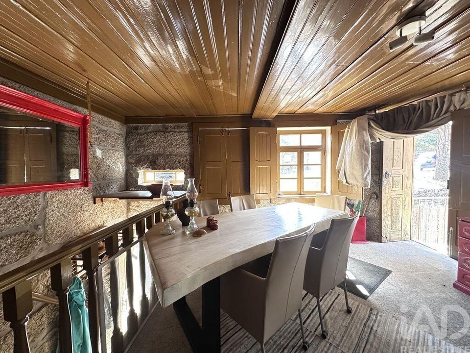 Casa de pueblo en Sernancelhe, Viseu - foto 2