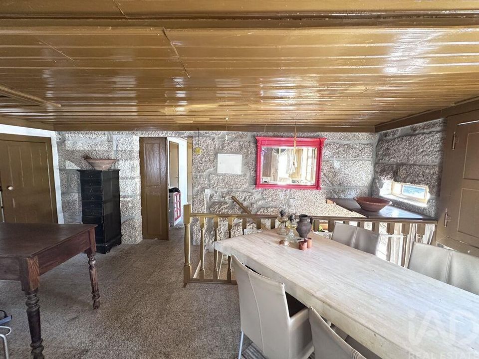 Casa de pueblo en Sernancelhe, Viseu - foto 3