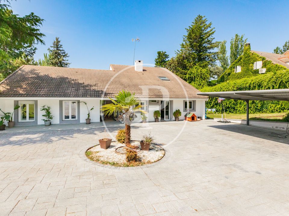Villa i San Sebastian De Los Reyes, Madrid - foto 1