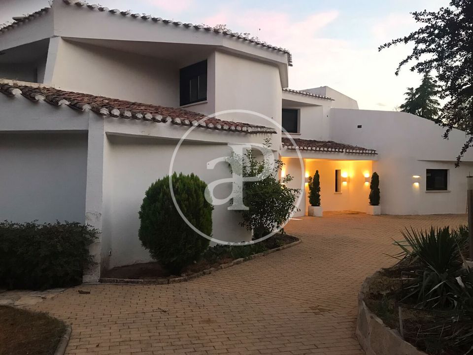 Villa a San Sebastian De Los Reyes, Madrid - foto 2