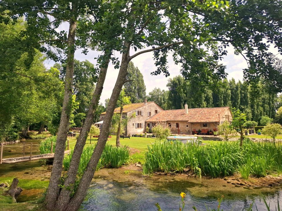 Villa em Chef-Boutonne, Deux-Sevres - foto 1
