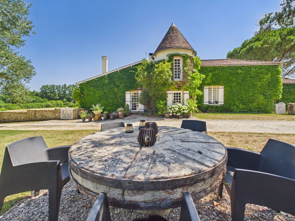 Villa i Monflanquin, Lot-et-Garonne - bilde 1