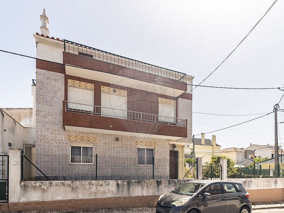 Villa in Almada, Setubal - foto 1