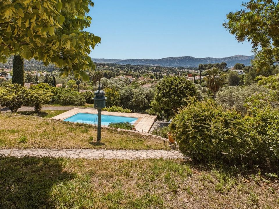 Villa in Marseille, Bouches-du-Rhone - foto 4
