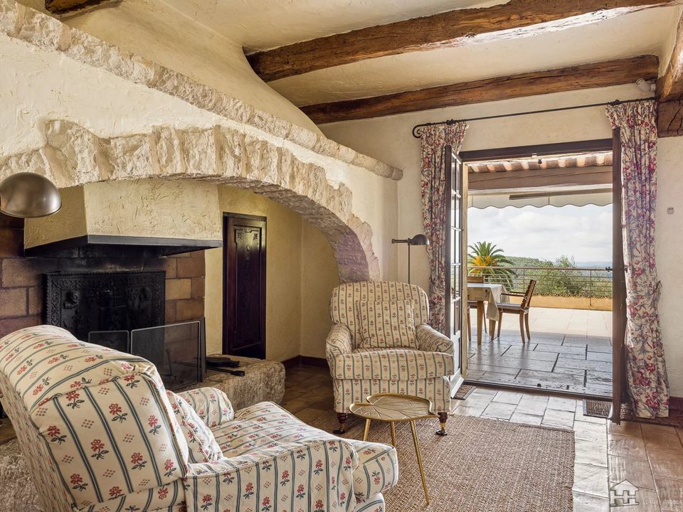 Villa i Tourrettes-sur-Loup, Alpes-Maritimes - foto 5