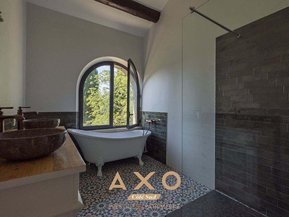 Villa en Saint-Ambroix, Gard - foto 1