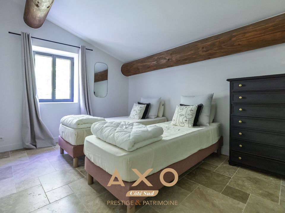 Villa en Saint-Ambroix, Gard - foto 3