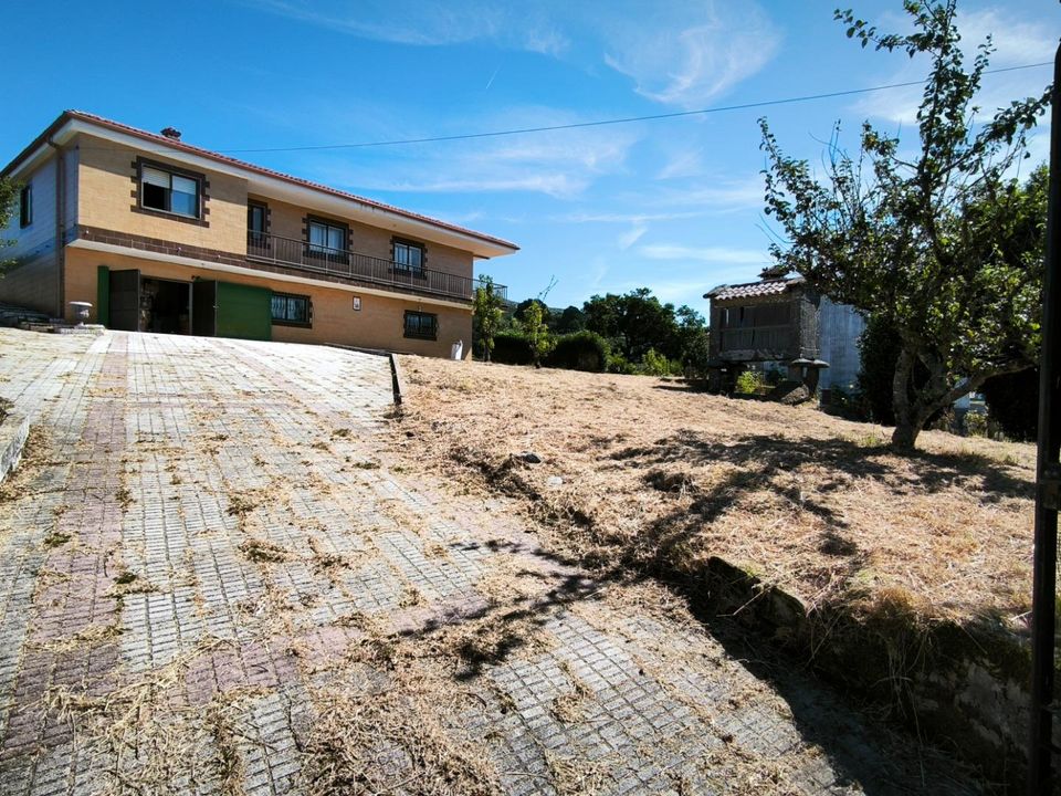 Villa en A Lama, Pontevedra - foto 2