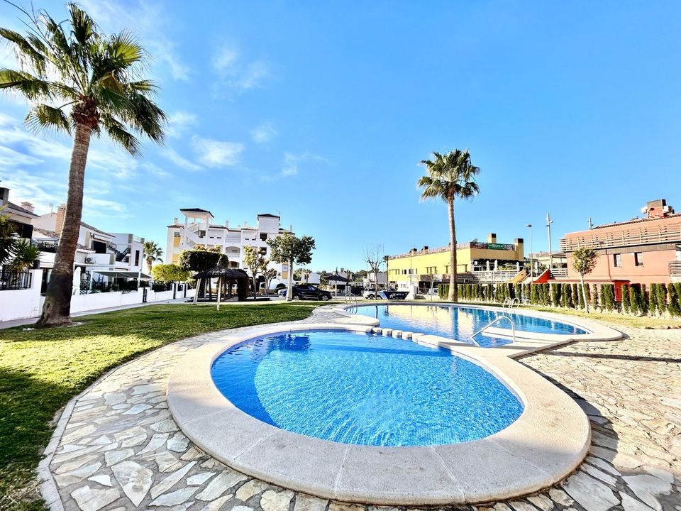 Lejlighed i Orihuela Costa, Alicante - foto 2