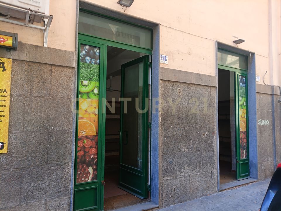 Erhvervsejendom i Catania, Catania - foto 1