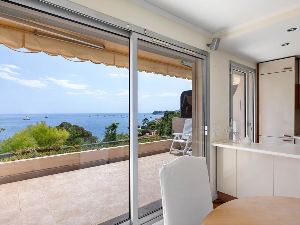 Lejlighed i Roquebrune-Cap-Martin, Alpes-Maritimes - foto 1