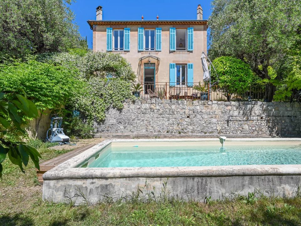 Villa i Grasse, Alpes-Maritimes - foto 1
