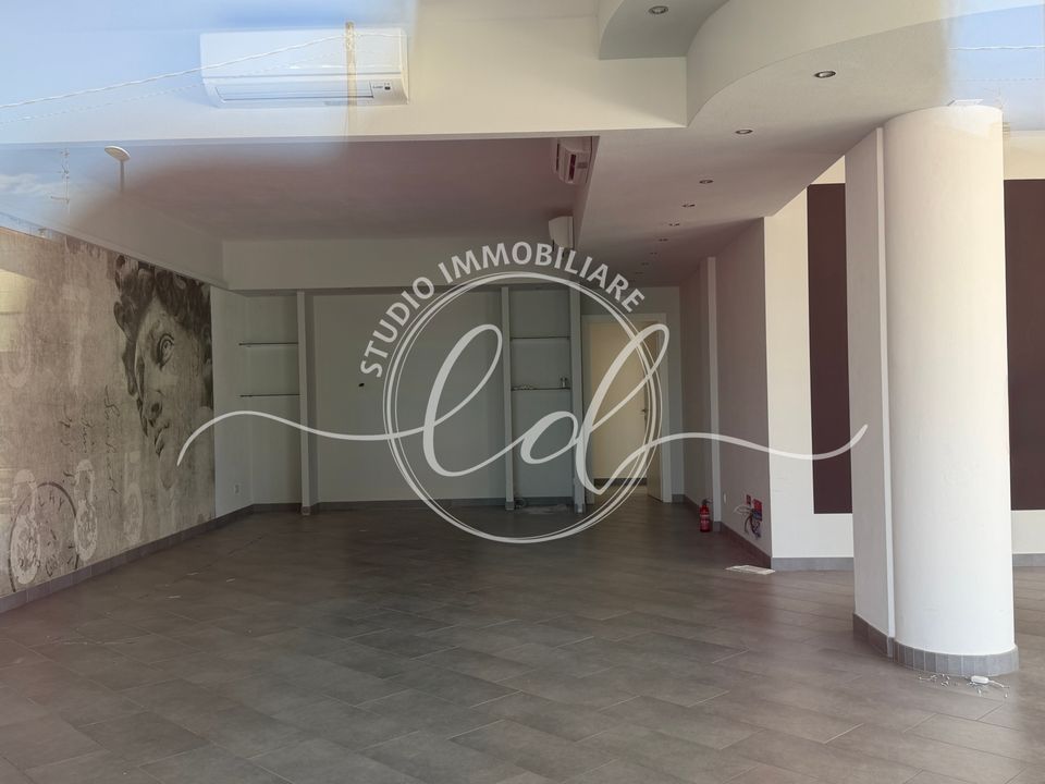 L'establiment comercial a Camaiore, Lucca - foto 2