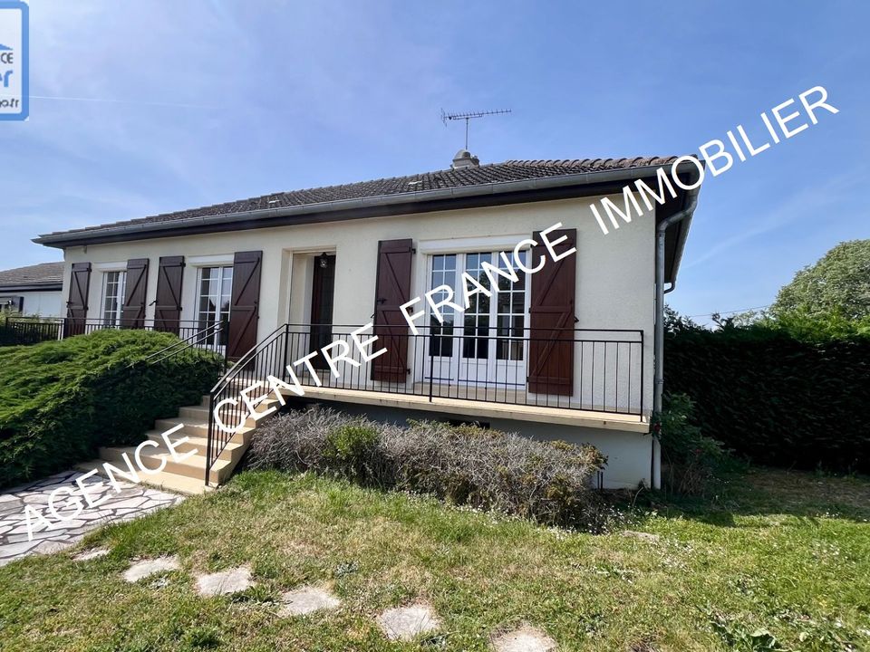 Villa a La Chapelle-Saint-Ursin, Cher - foto 1