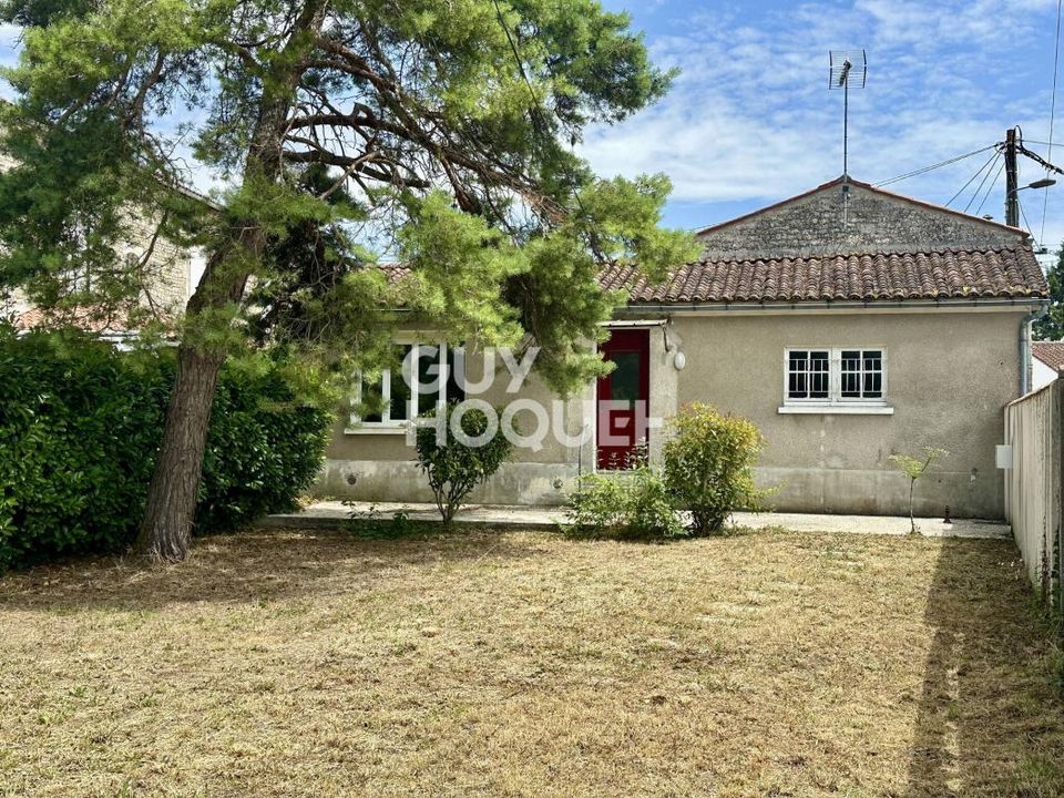 Villa en Fontenay-le-Comte, Vendee - foto 3
