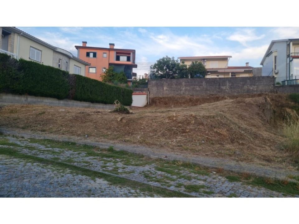 Helårsgrund i Santa Marinha do Zezere, Porto - foto 3