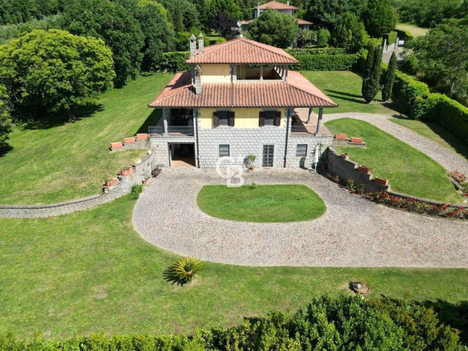 Villa - Viterbo, Viterbo - photo 2