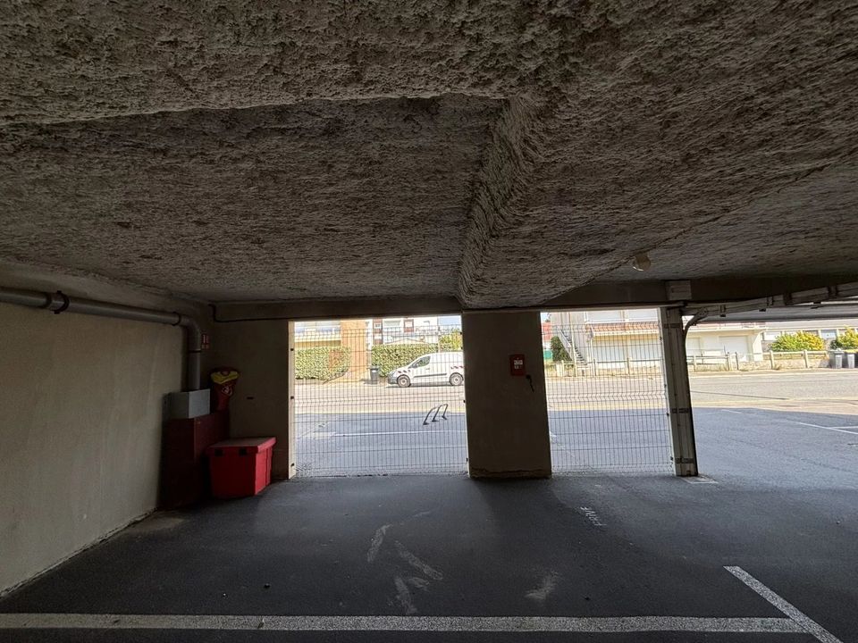 Garage i Sainte-Cecile-Plage, Pas-de-Calais - foto 3