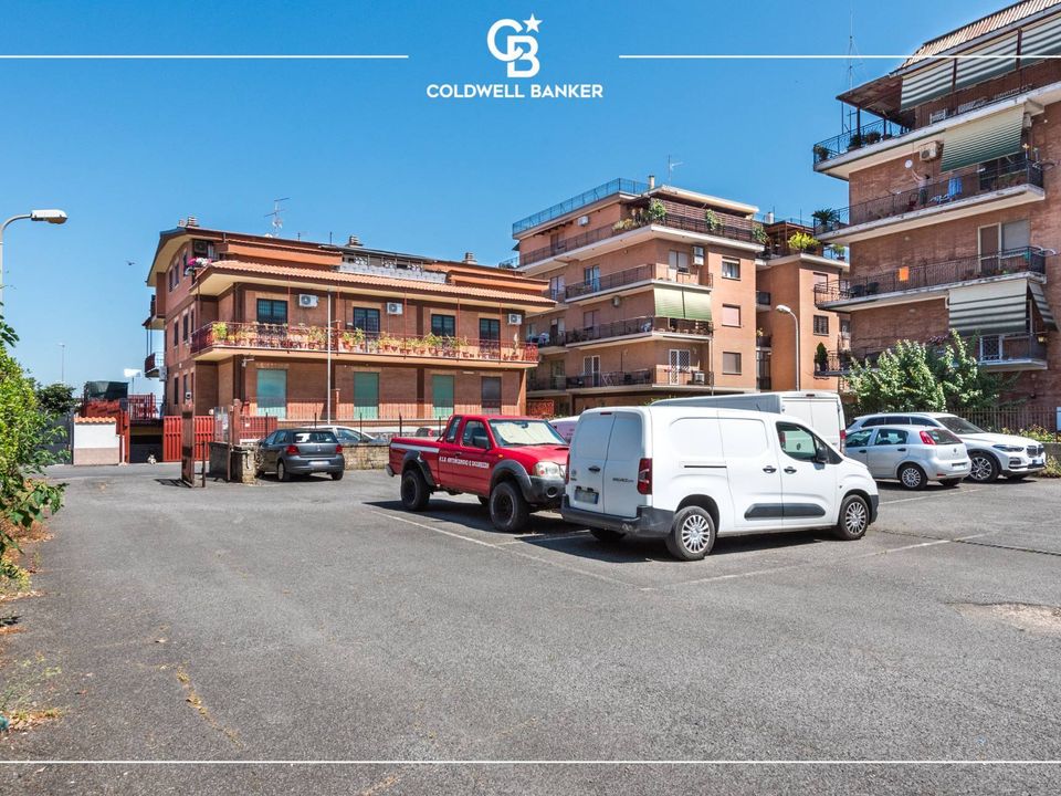 Espai d'estacionament a Ciampino, Rome - foto 3