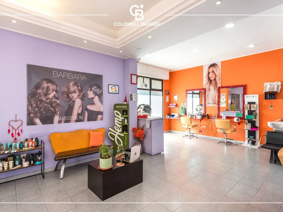 L'establiment comercial a Ariccia, Rome - foto 1