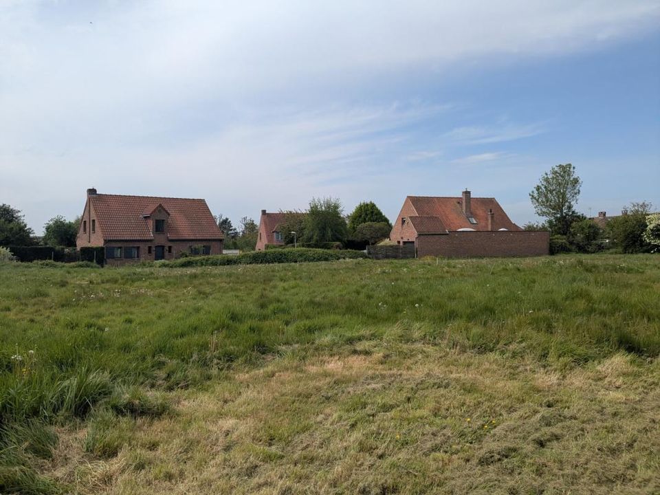 Helårsgrund i Neuville-en-Ferrain, Nord - foto 1