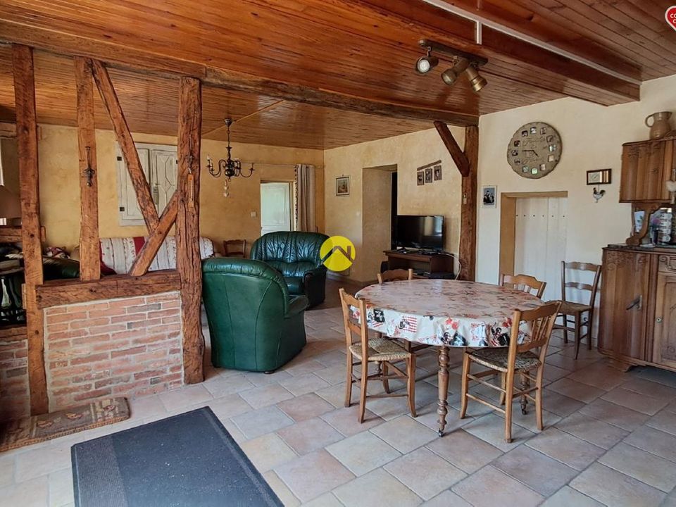 Villa en Buxières-les-Mines, Allier - foto 3