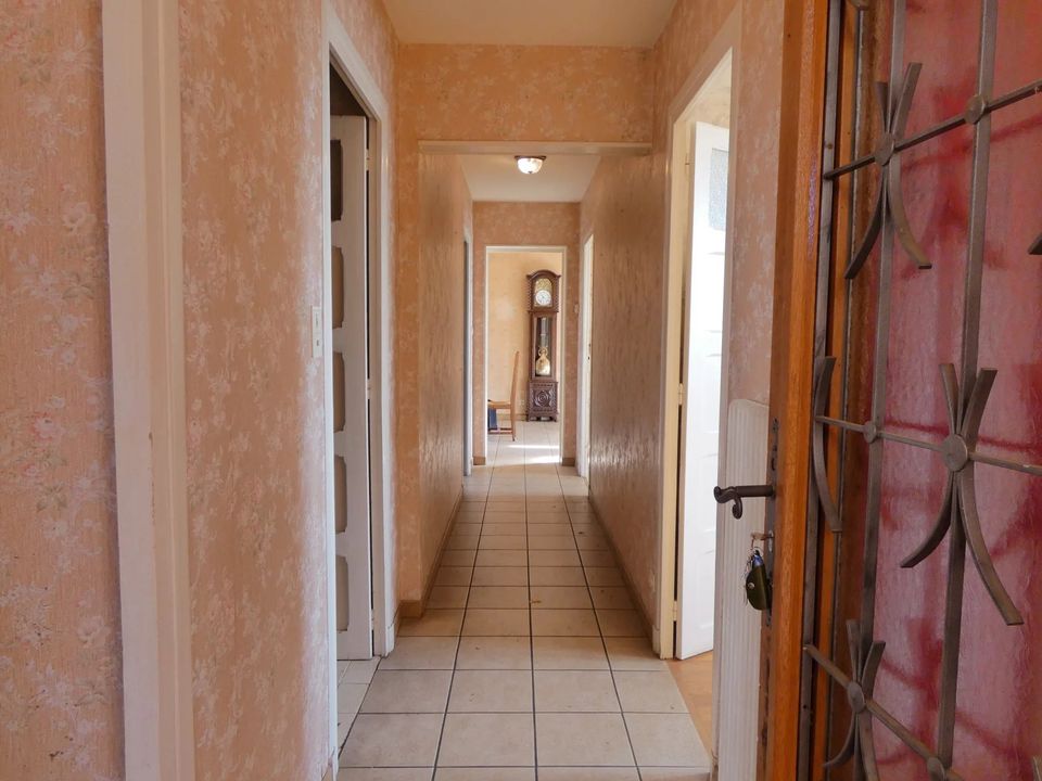 Villa in Le Creusot, Saone-et-Loire - foto 5