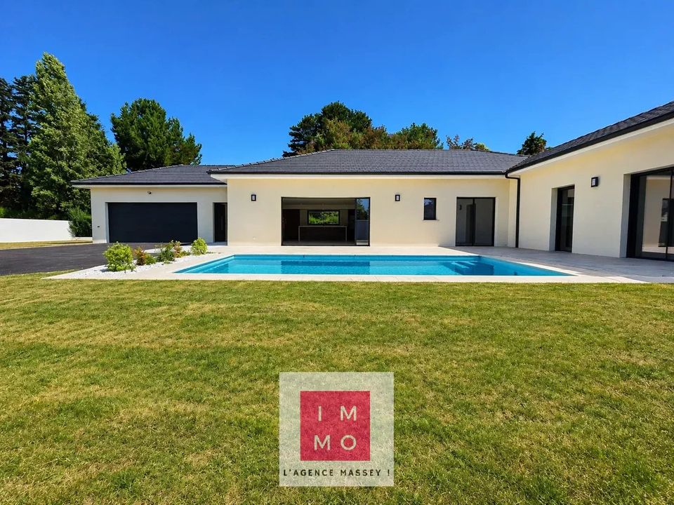 Villa i Tarbes, Hautes-Pyrenees - foto 1