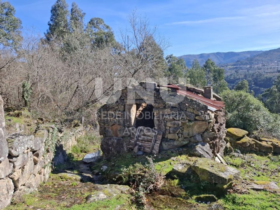 Helårsgrund i Arcos de Valdevez, Viana do Castelo - foto 1