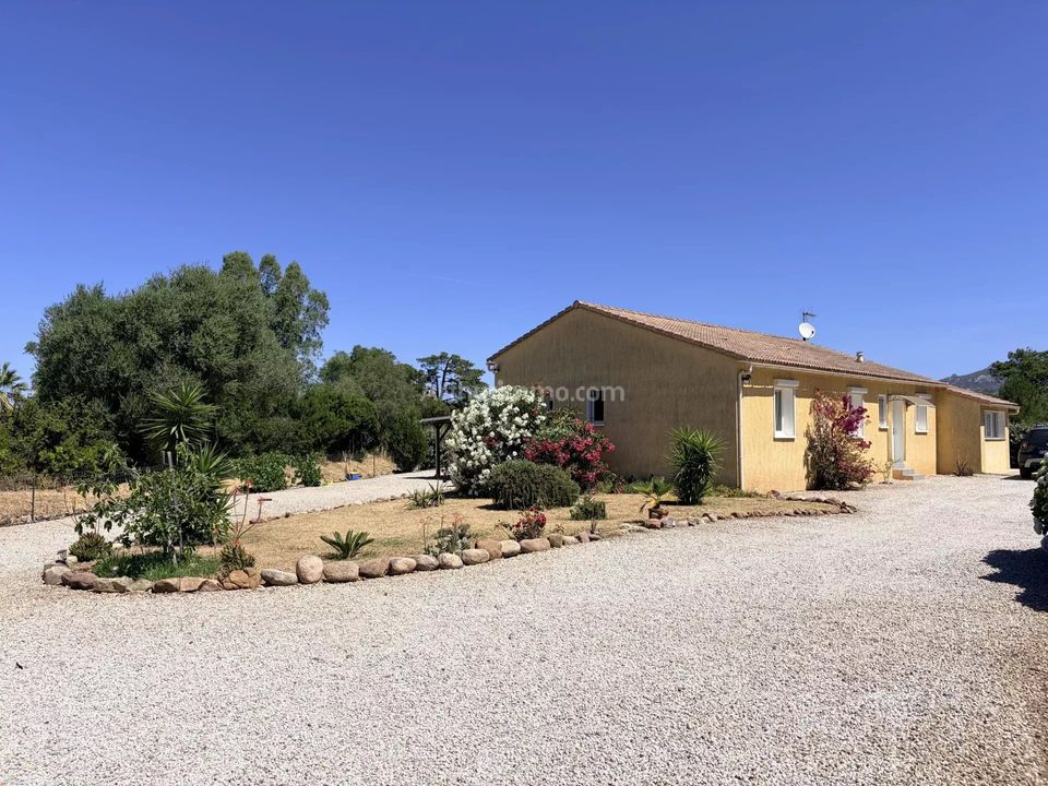 Villa a Calenzana, Haute-Corse - foto 1