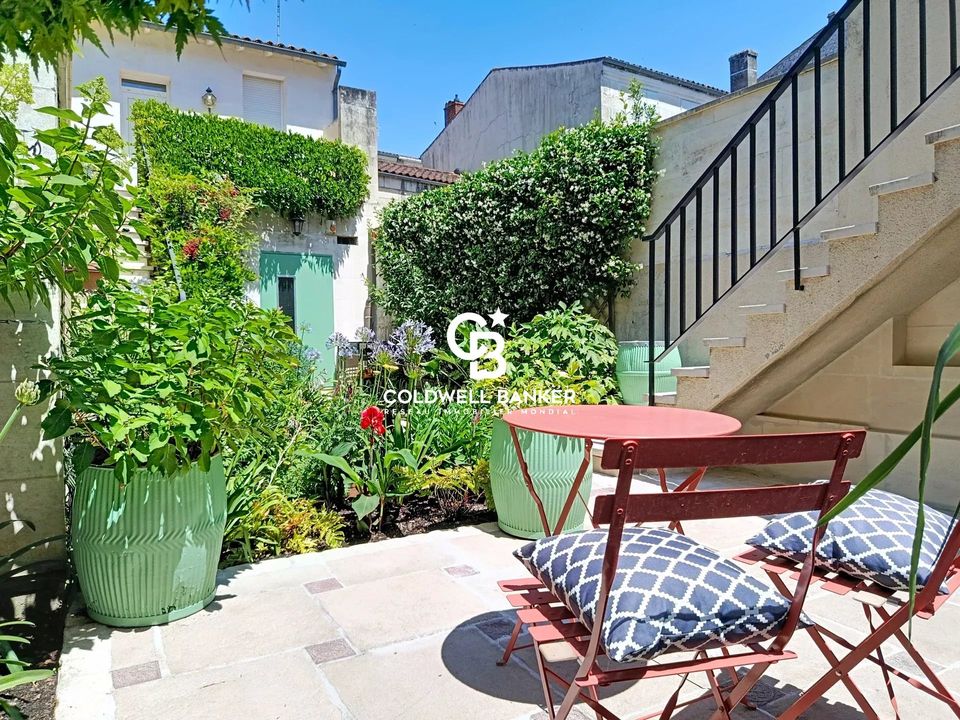 Villa in Saintes, Charente-Maritime - foto 4