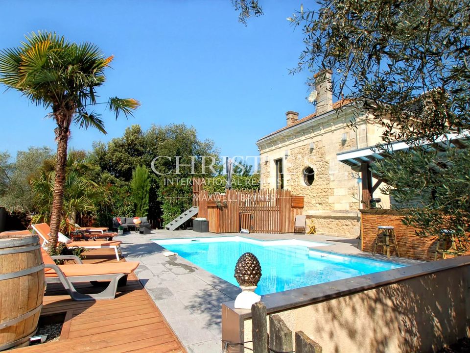 Villa em Saint-Ciers-de-Canesse, Gironde - foto 1