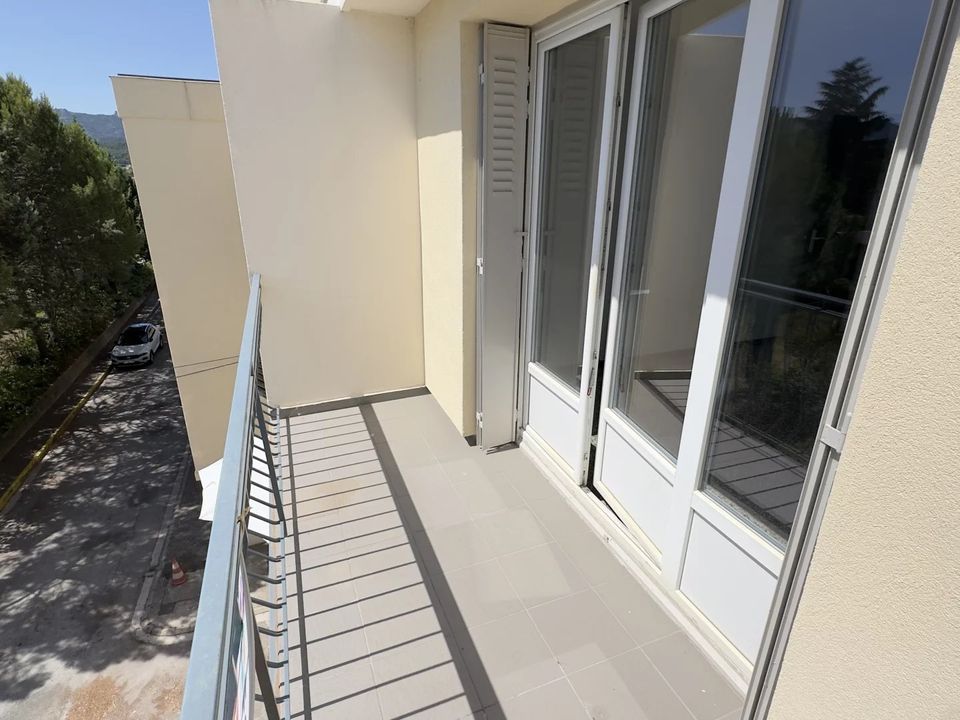 Apartament a Gardanne, Bouches-du-Rhone - foto 1