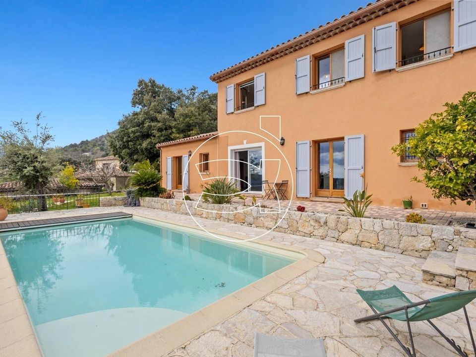 Villa i Tourrettes-sur-Loup, Alpes-Maritimes - foto 4