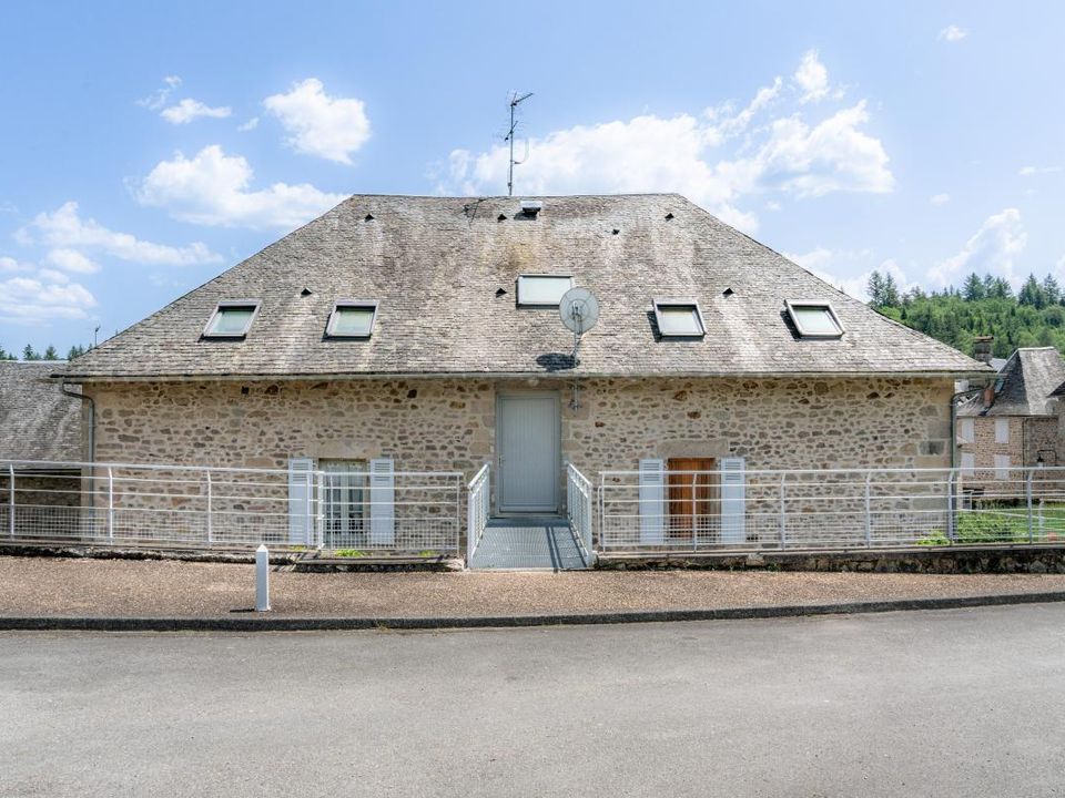 Lejlighed i Correze, Correze - foto 3