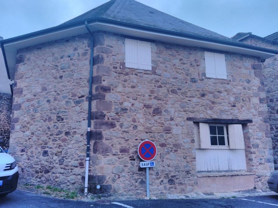 Apartment in Vignols, Correze - photo 3