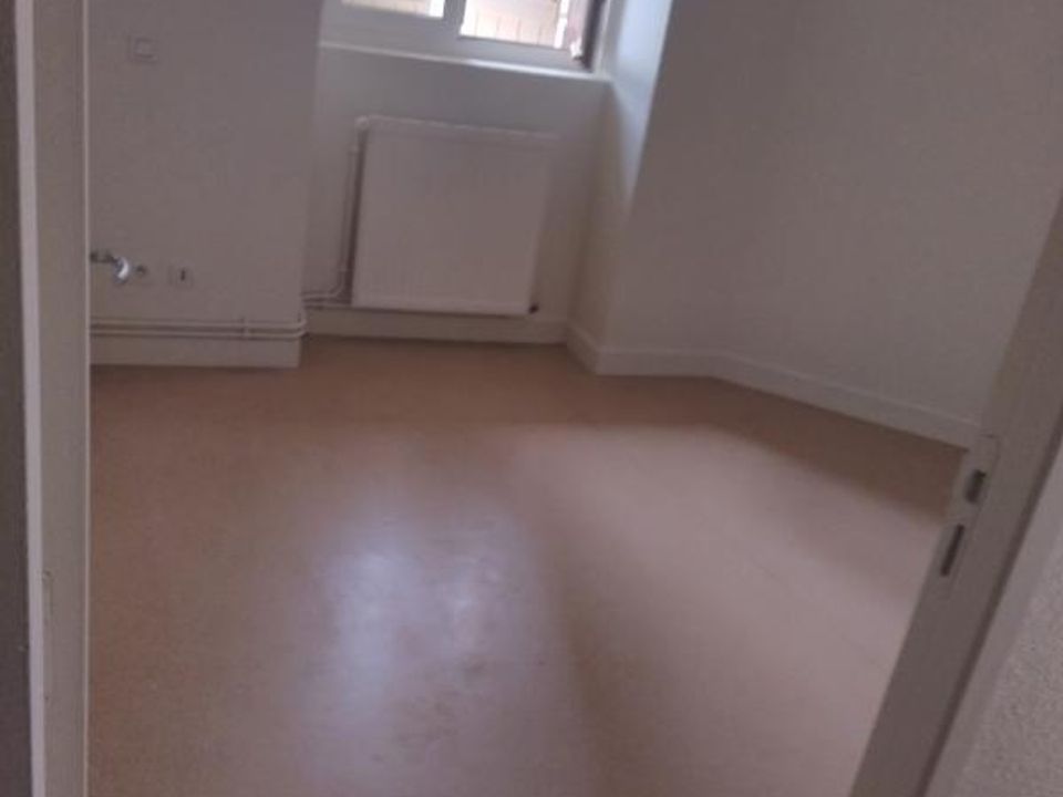 Apartment in Vignols, Correze - photo 5