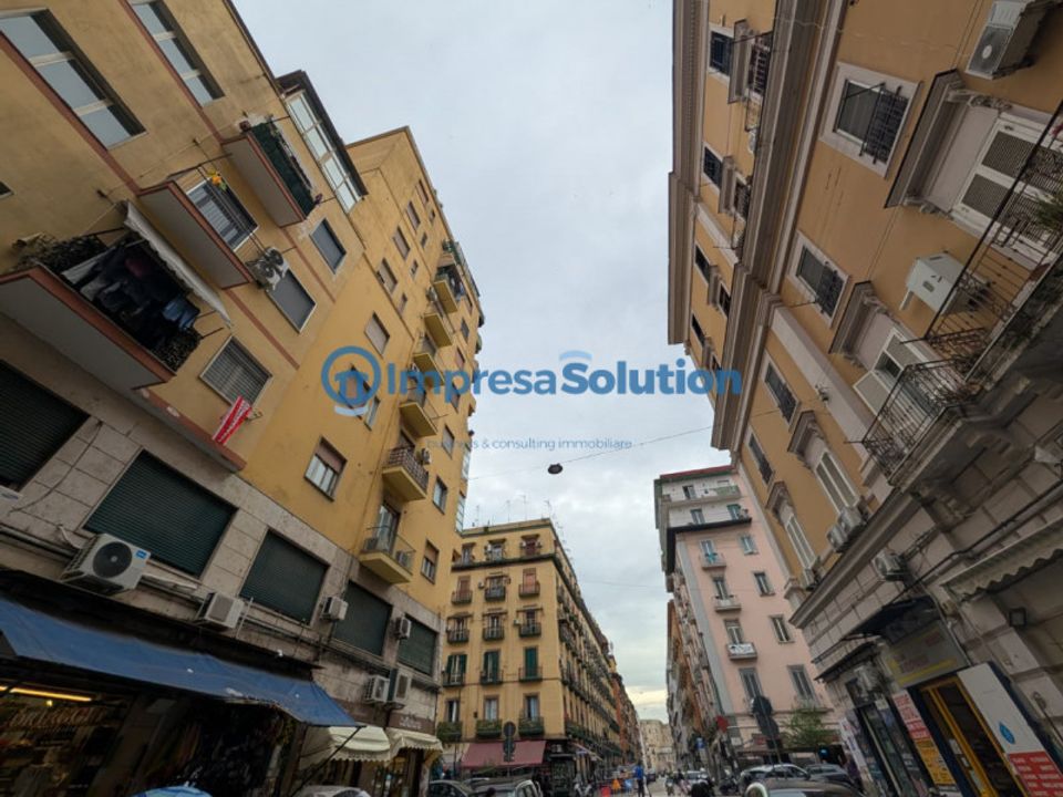 Erhvervsejendom i Naples, Naples - foto 1
