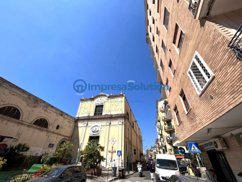 Erhvervsejendom i Naples, Naples - foto 2