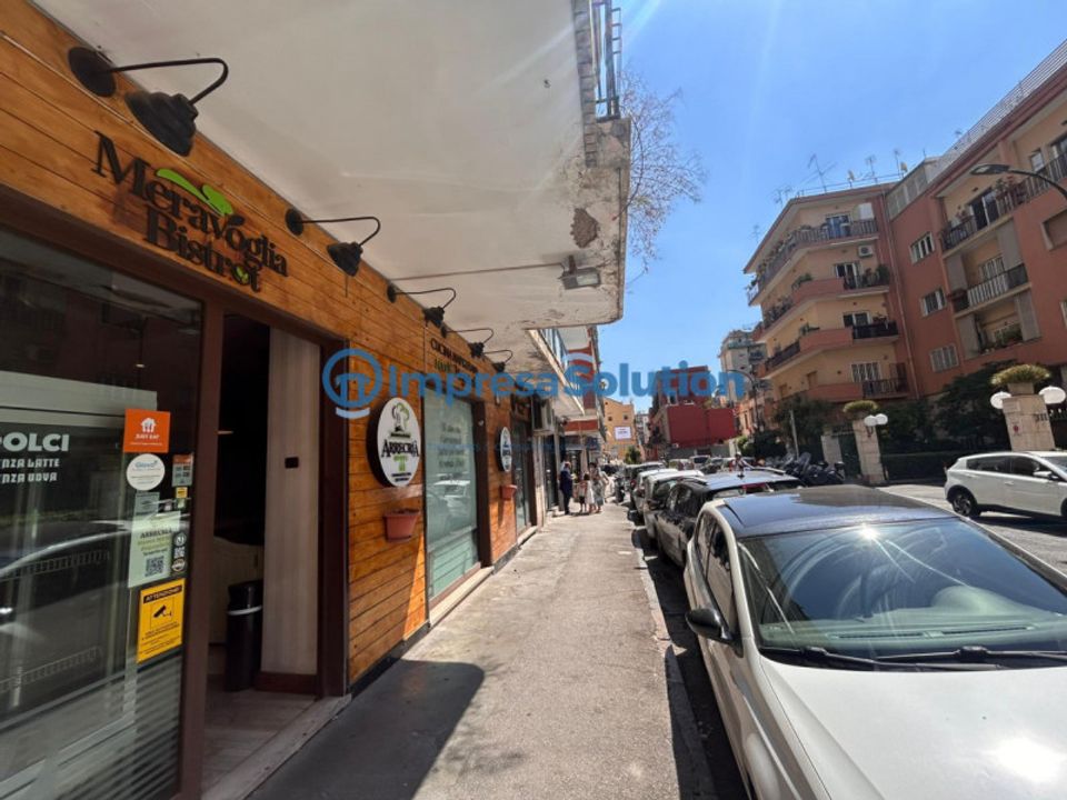 Erhvervsejendom i Naples, Naples - foto 4