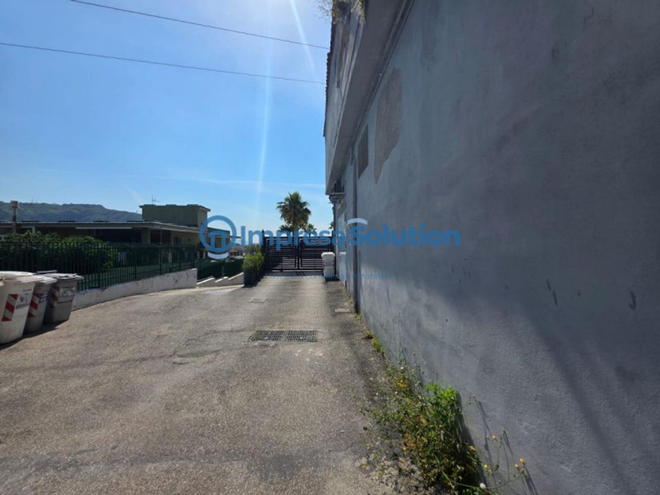 Erhvervsejendom i Naples, Naples - foto 2
