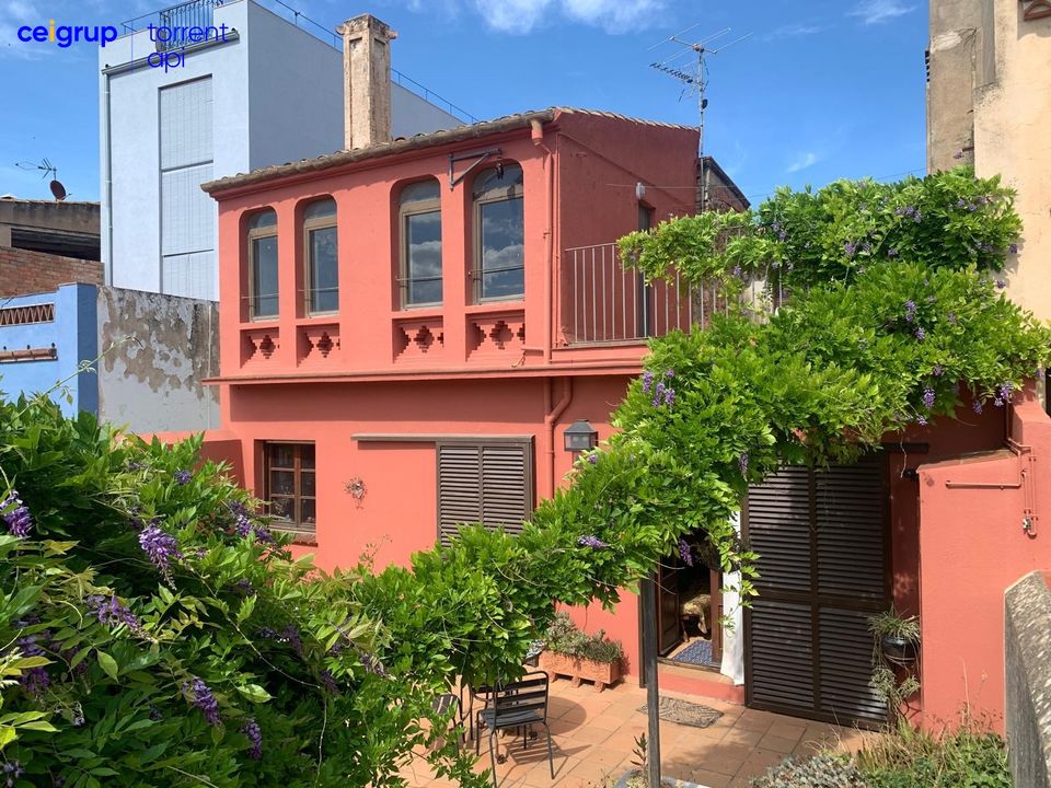 Casa unifamiliar a Torroella De Montgri, Gerona - foto 1