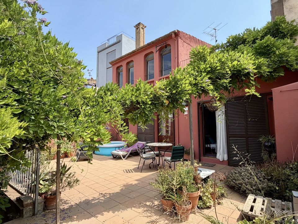 Casa de pueblo en Torroella De Montgri, Gerona - foto 1