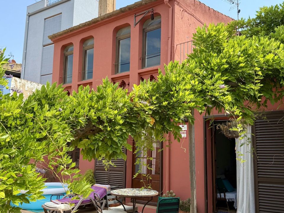 Casa de pueblo en Torroella De Montgri, Gerona - foto 2