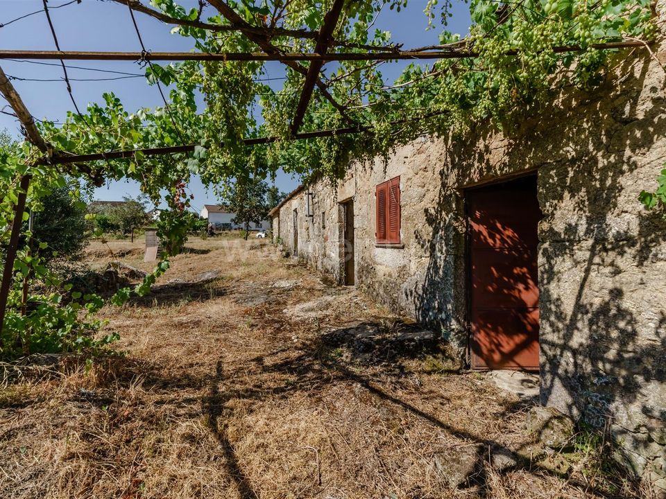 Helårsgrund i Covilha, Castelo Branco - foto 1