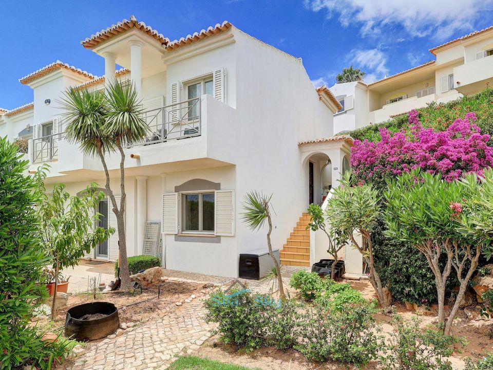 Villa en Budens, Faro - foto 1